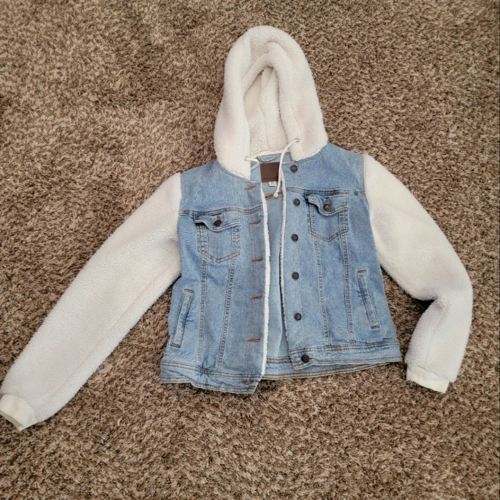 Jean jacket - Picture 2 of 2